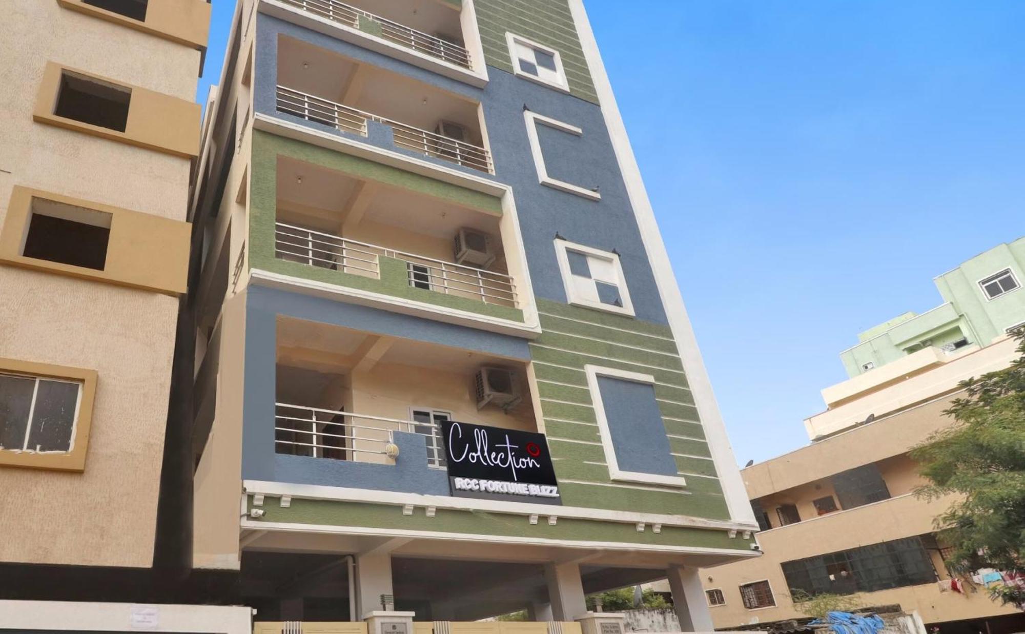 Super Townhouse Rcc Blizz Otel Kondapur  Dış mekan fotoğraf